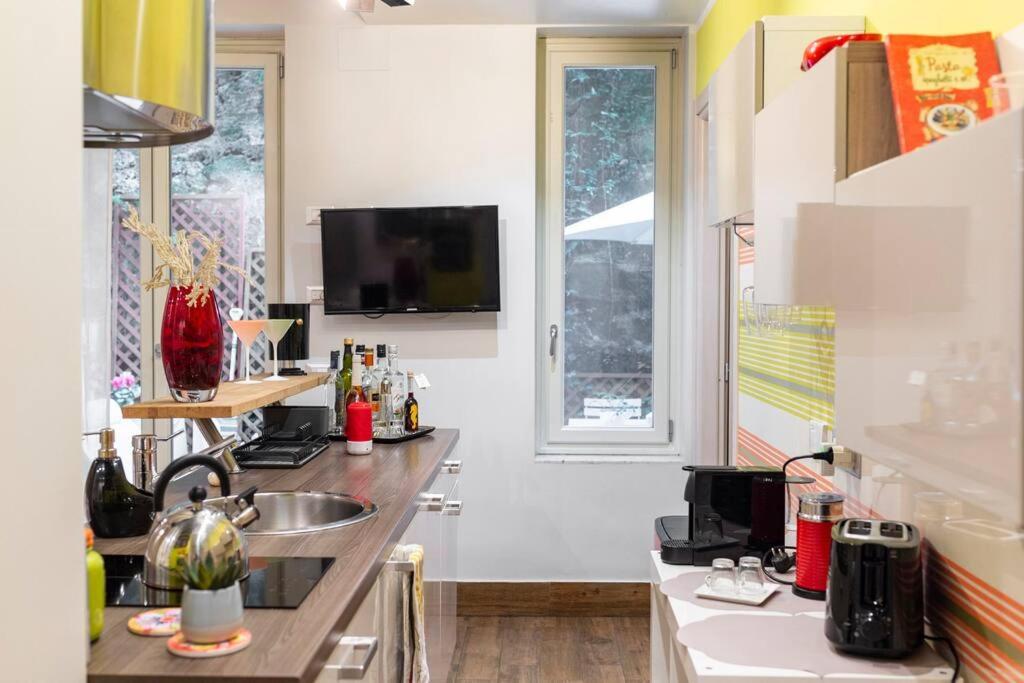 Apartamento Lily's - Near Harbor And Downtown With Terrace - Italy Flat Vacation Génova