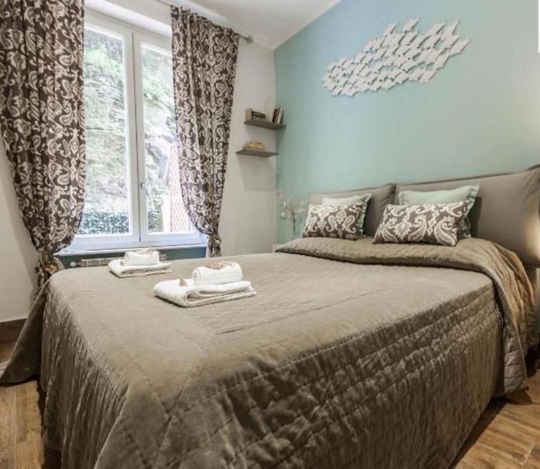 Lily's - Near Harbor And Downtown With Terrace - Italy Flat Vacation Apartment
