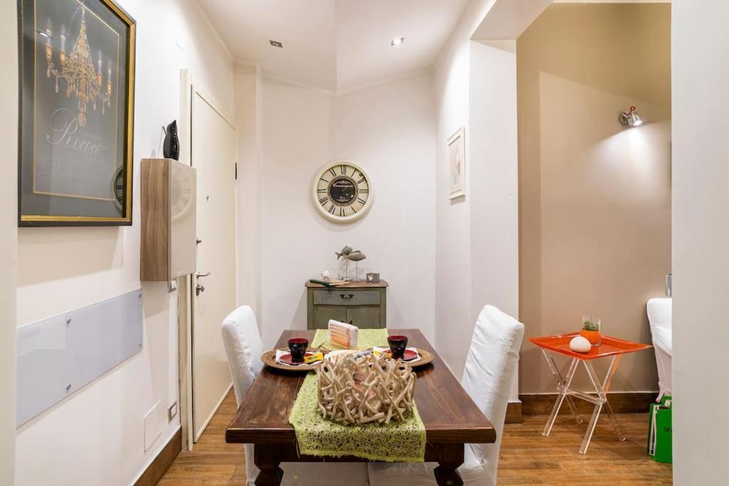 Lily's - Near Harbor And Downtown With Terrace - Italy Flat Vacation Apartamento